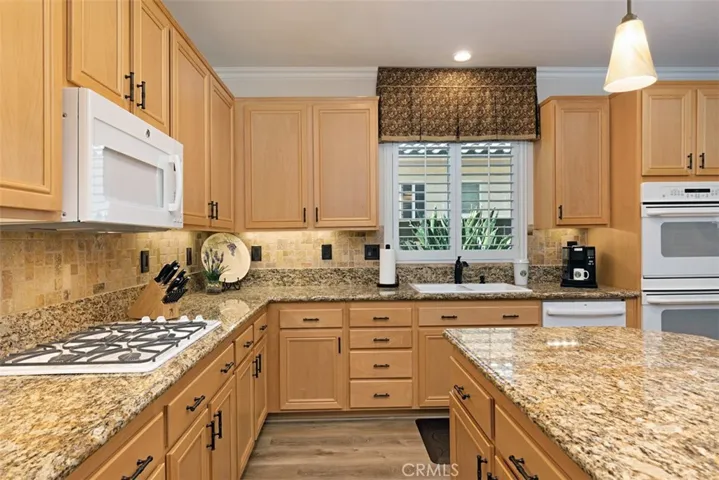 28076 Panorama Hills Drive, Menifee, California 92584