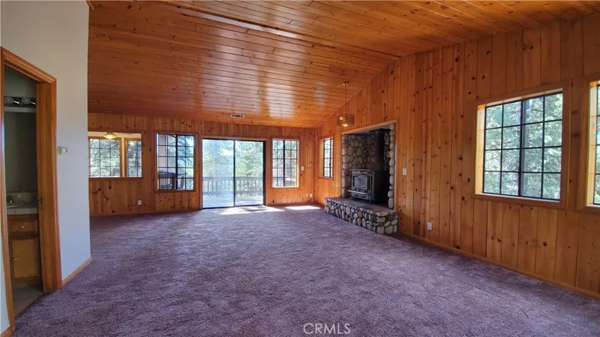 32848 Lone Pine Drive, Arrowbear, California 92382