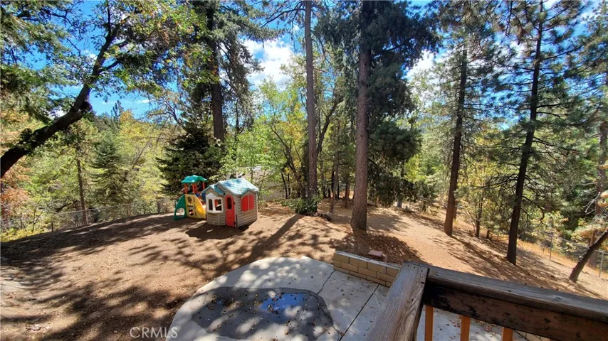 32848 Lone Pine Drive, Arrowbear, California 92382