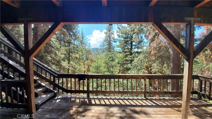 32848 Lone Pine Drive, Arrowbear, California 92382