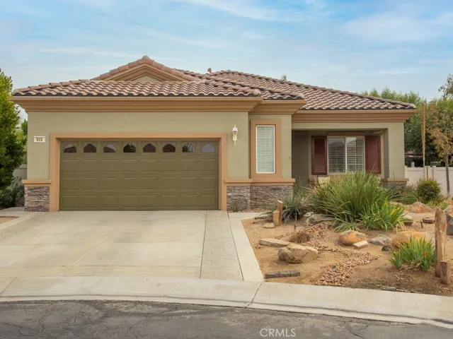 815 Sherwood Court, Beaumont, California 92223