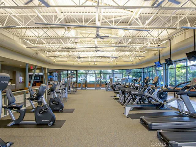 FULL GYM WITH WALKING TRACK