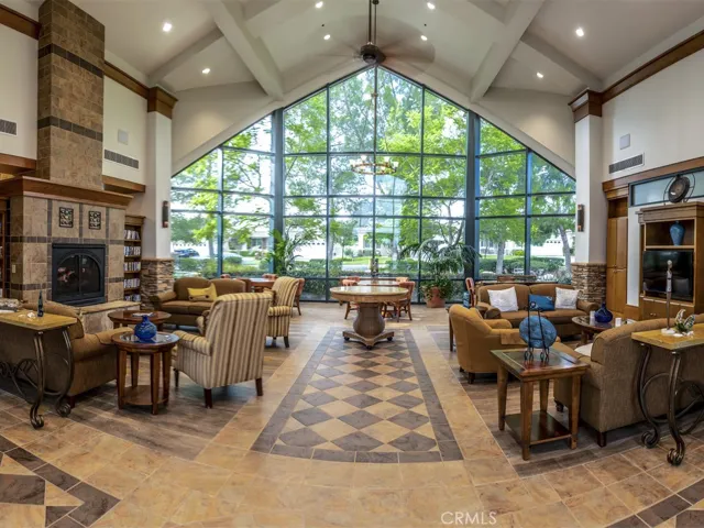CLUBHOUSE ENTRY