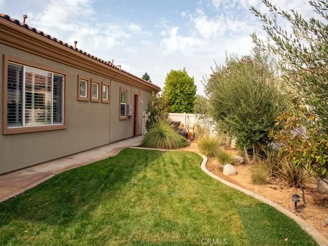 815 Sherwood Court, Beaumont, California 92223