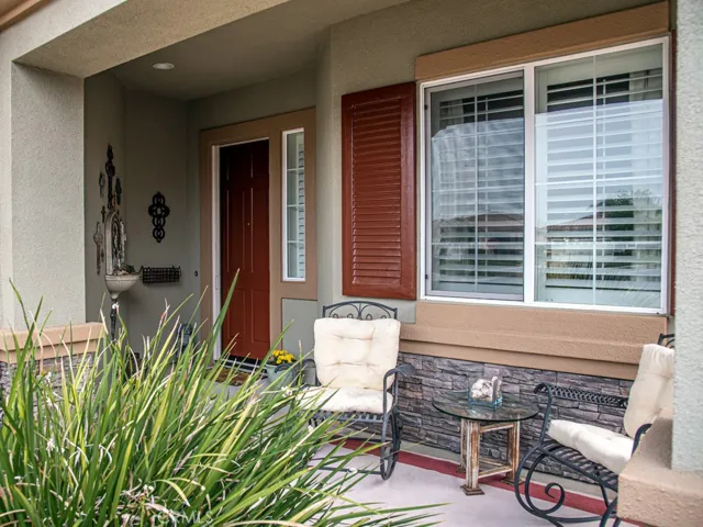 815 Sherwood Court, Beaumont, California 92223