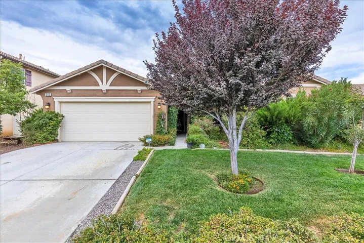 312 Yosemite Avenue, Perris, California 92570