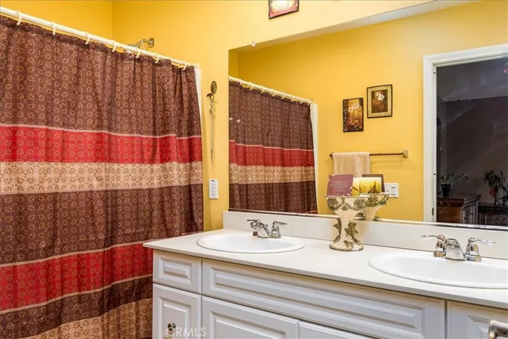 312 Yosemite Avenue, Perris, California 92570