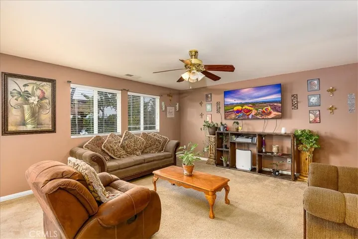 312 Yosemite Avenue, Perris, California 92570