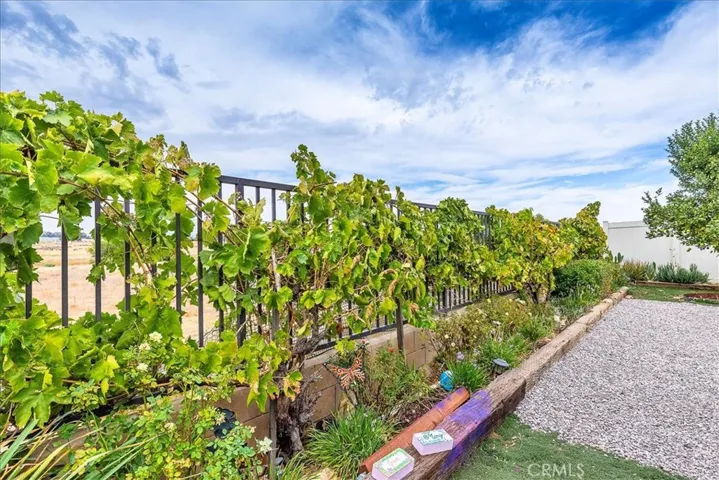 312 Yosemite Avenue, Perris, California 92570