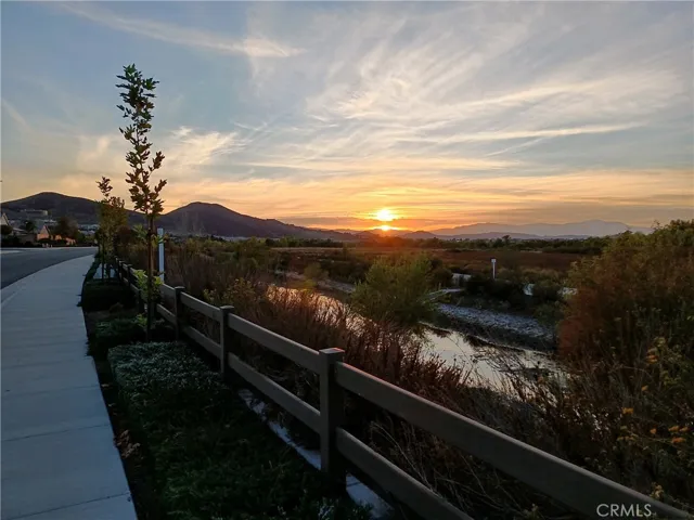 25212 Desperado Court, Menifee, California 92584