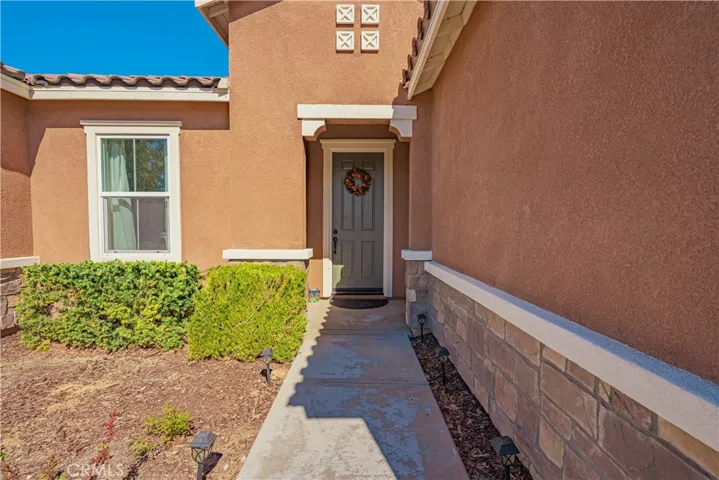 25212 Desperado Court, Menifee, California 92584
