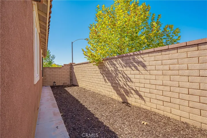 25212 Desperado Court, Menifee, California 92584