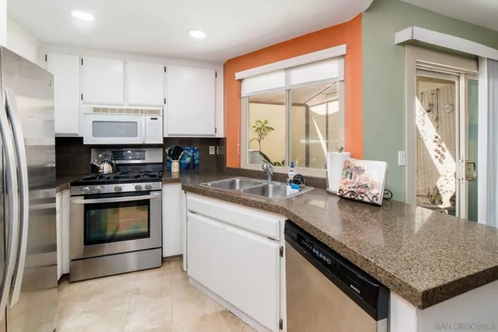 8365 Broadway 25, Lemon Grove, California 91945