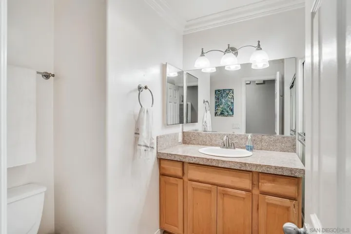 4132 Campus Ave 8, San Diego, California 92103