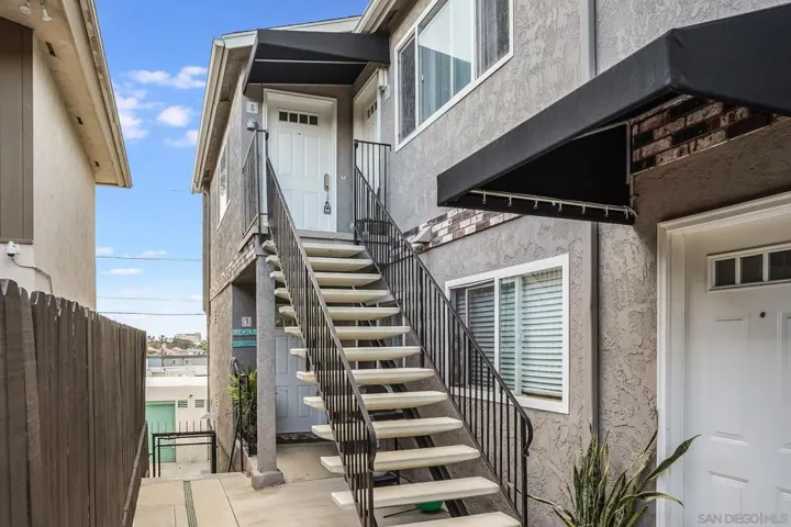 4132 Campus Ave 8, San Diego, California 92103