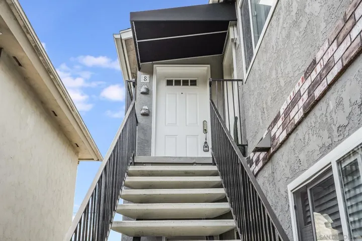 4132 Campus Ave 8, San Diego, California 92103