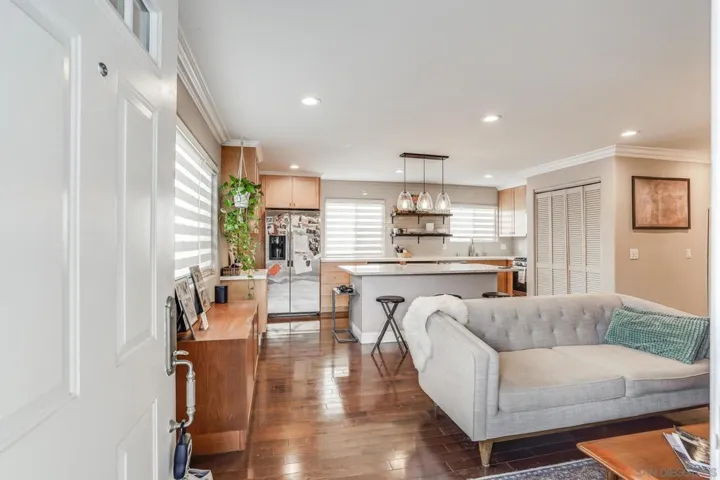 4132 Campus Ave 8, San Diego, California 92103