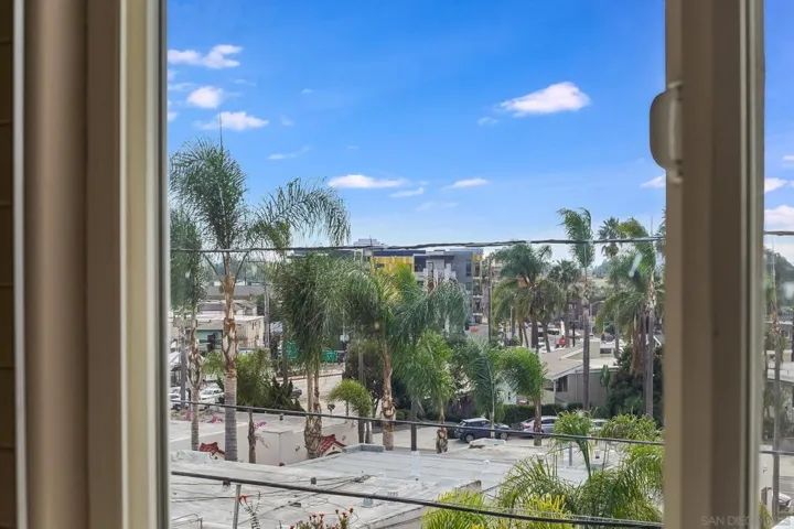 4132 Campus Ave 8, San Diego, California 92103