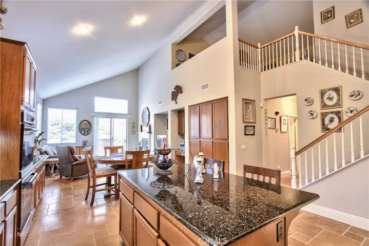 36083 Horseshoe Court, Wildomar, California 92595