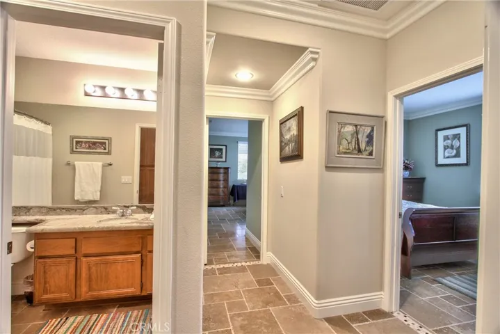 36083 Horseshoe Court, Wildomar, California 92595