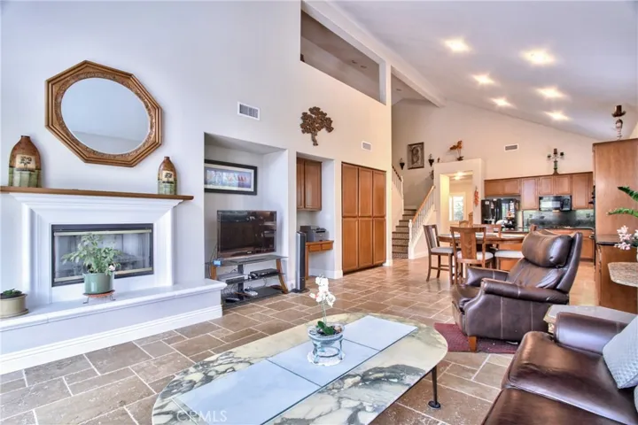 36083 Horseshoe Court, Wildomar, California 92595