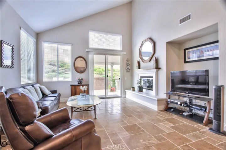 36083 Horseshoe Court, Wildomar, California 92595