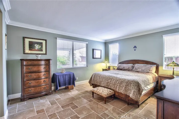 36083 Horseshoe Court, Wildomar, California 92595