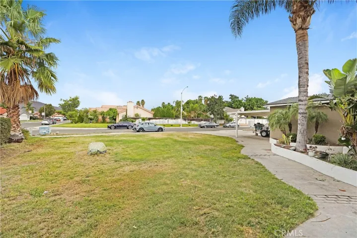 1130 Cloverdale Street, Riverside, California 92501