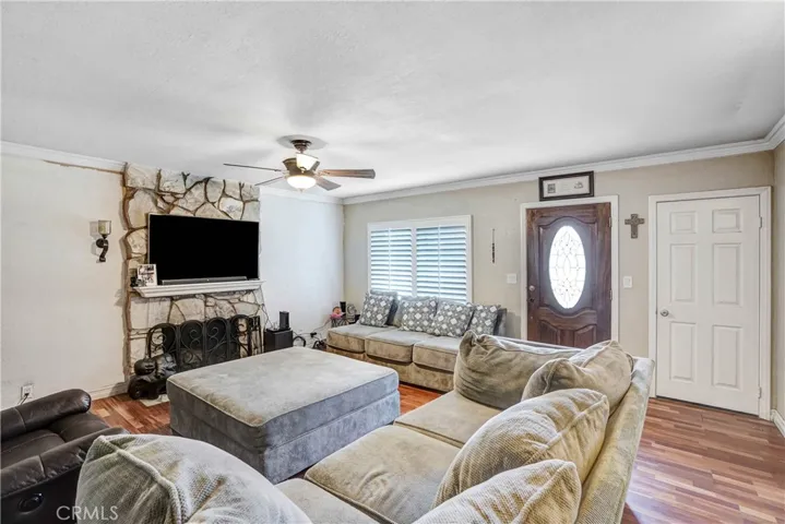 1130 Cloverdale Street, Riverside, California 92501