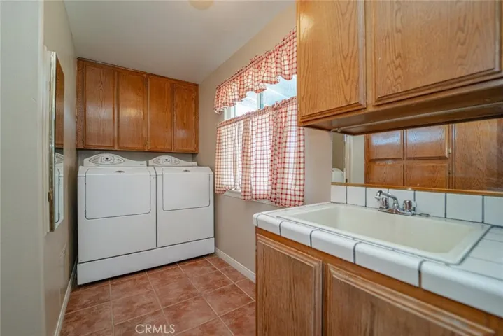 11765 Cottontail Lane, Apple Valley, California 92308