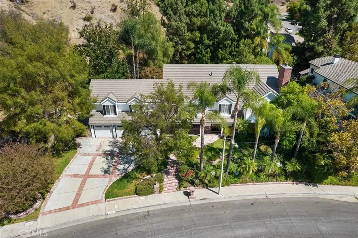 2906 Olney Place, Burbank, California 91504
