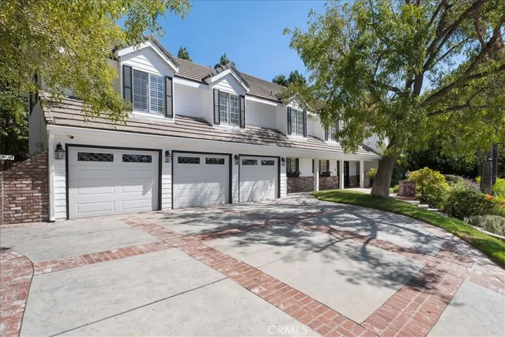2906 Olney Place, Burbank, California 91504