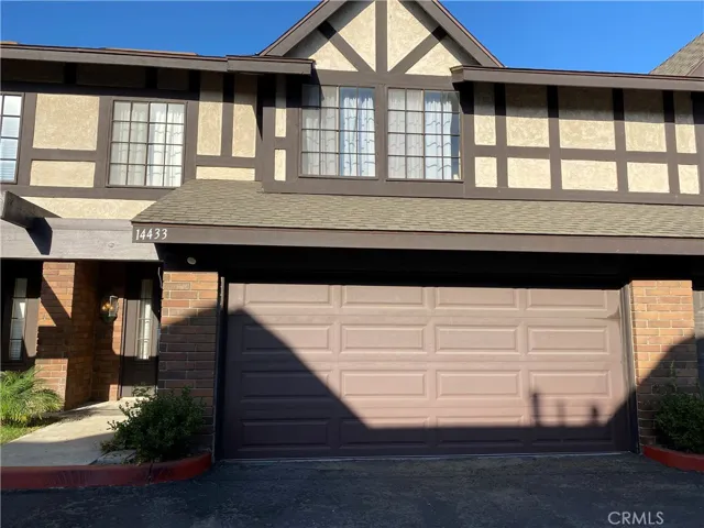 14433 Pickwick Lane, Garden Grove, California 92844