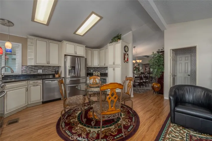 1250 N Kirby Street 93, Hemet, California 92545
