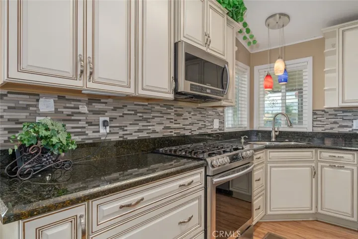 1250 N Kirby Street 93, Hemet, California 92545