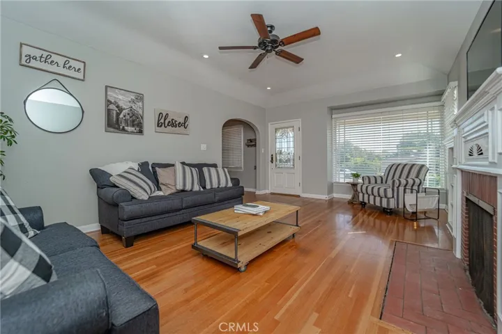 13625 La Cuarta Street, Whittier, California 90602