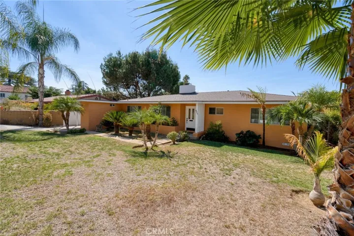 628 Barry Place, Altadena, California 91001