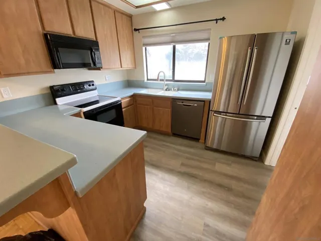 8450 Summerdale Rd. D, San Diego, California 92126