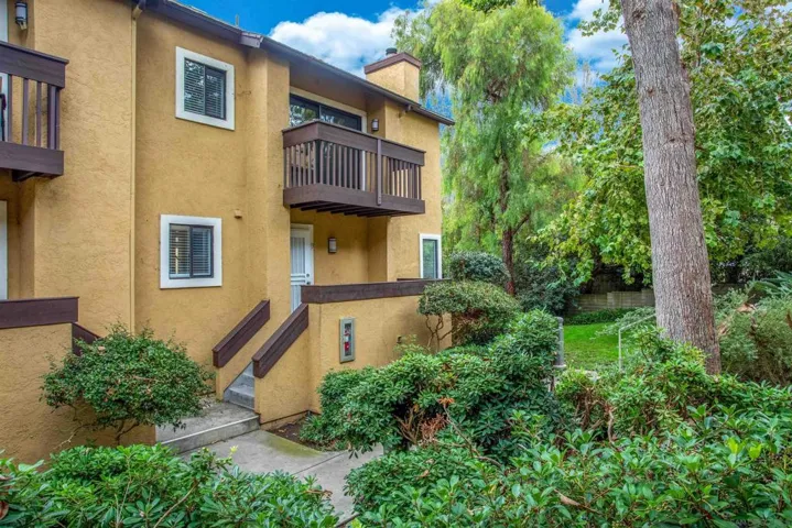 1680 N Coast Highway 101 43, Encinitas, California 92024