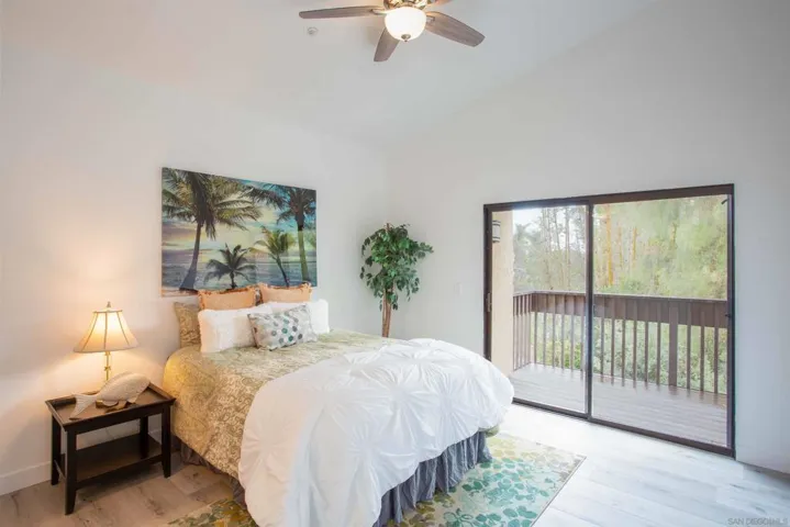 1680 N Coast Highway 101 43, Encinitas, California 92024