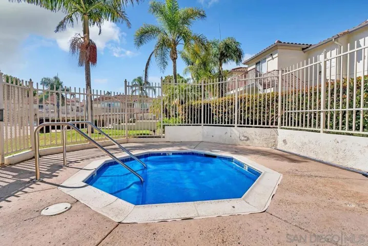 445 Ribbon Beach Way 277, Oceanside, California 92058