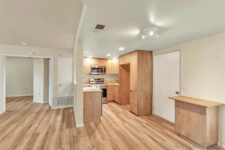 445 Ribbon Beach Way 277, Oceanside, California 92058