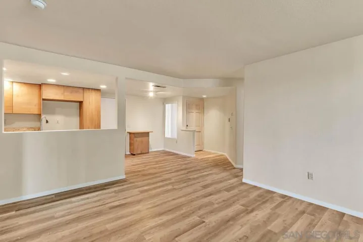 445 Ribbon Beach Way 277, Oceanside, California 92058