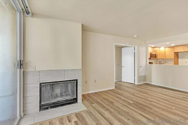 445 Ribbon Beach Way 277, Oceanside, California 92058