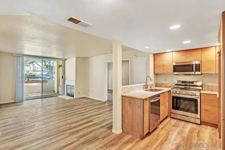 445 Ribbon Beach Way 277, Oceanside, California 92058