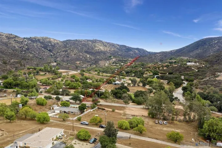 6038 Dehesa Rd, El Cajon, California 92019