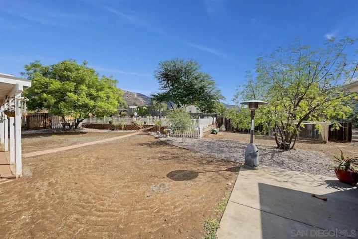 6038 Dehesa Rd, El Cajon, California 92019