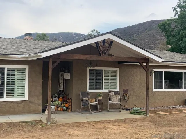 6038 Dehesa Rd, El Cajon, California 92019