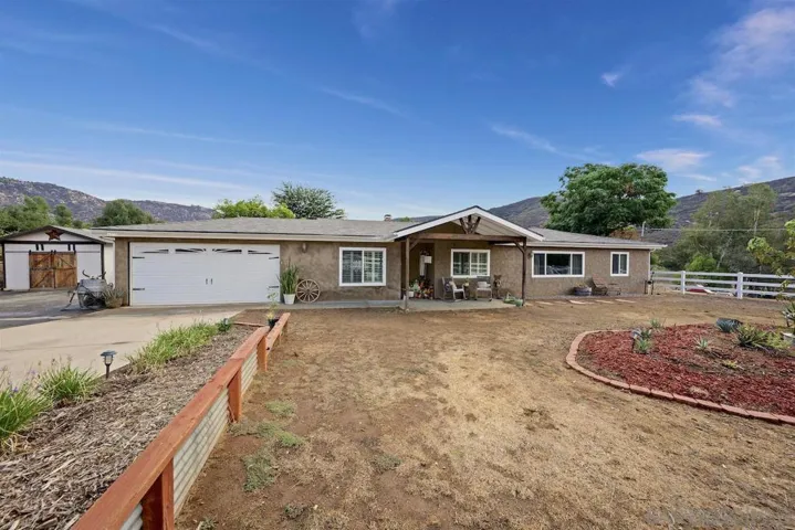 6038 Dehesa Rd, El Cajon, California 92019