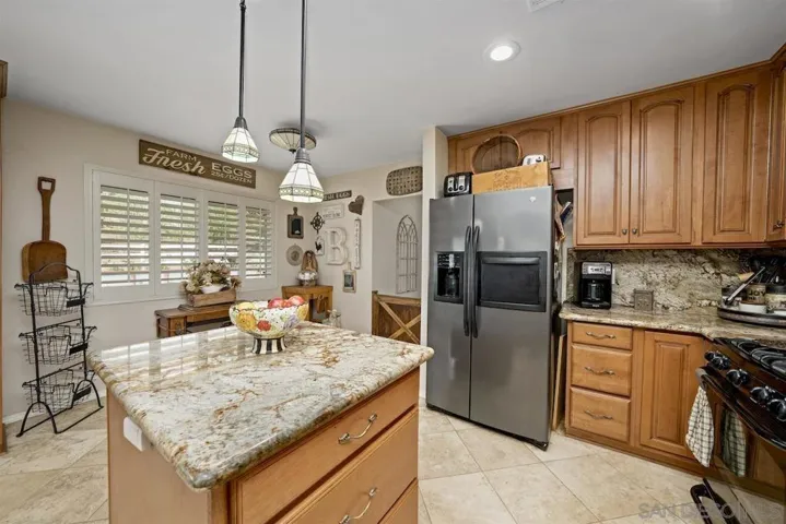 6038 Dehesa Rd, El Cajon, California 92019